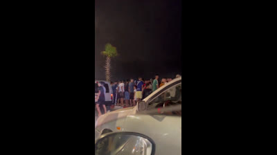 Miles de moros se preparan para entrar en Ceuta desde Castillejos, no hay presencia policial de Marruecos.