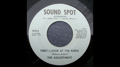 Assortment (1967) - First I Look At The Purse