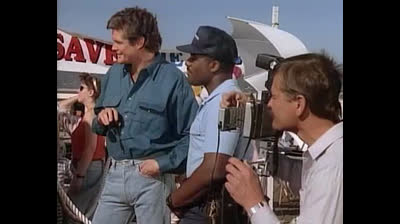 Baywatch - 01x13 - Il furgone blindato