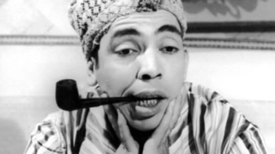 إسماعيل يس بيقول على المدير خنزير.. رد فعل المدير يموت من الضحك ?