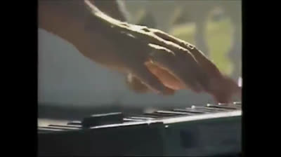 B-52s - Planet Claire