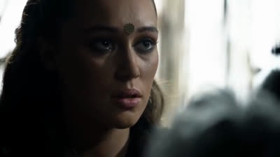 The 100 T3 C4 - Vigilad los tronos